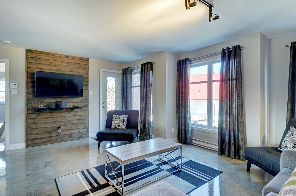 L'Express Apartment Saint-Ferreol-les-Neiges Luaran gambar